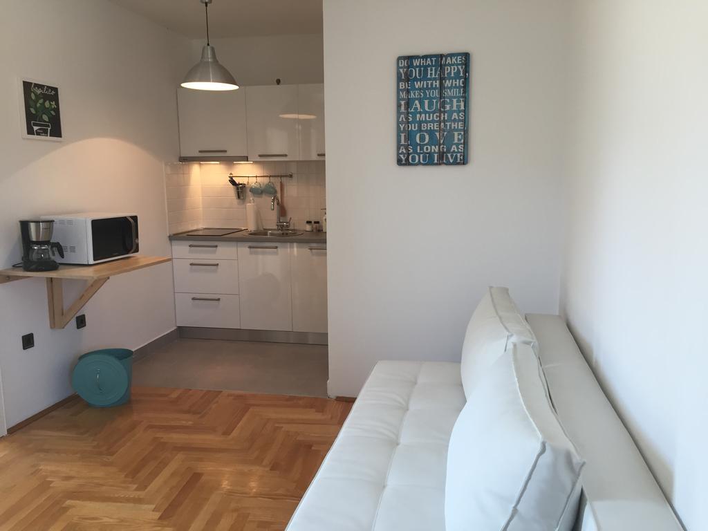 Apartments Papalinna By Moro Malinska Room photo